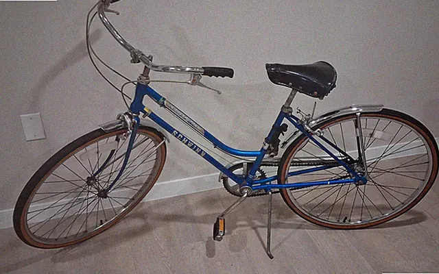 Schwinn Collegiate 3 Blue Silver 3 Speed Caliper Brake Cruiser Steel Bicycle